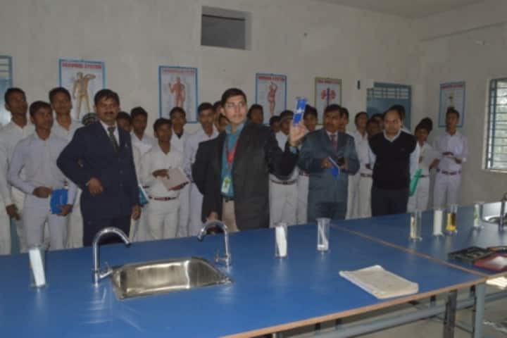 Gyandeep High School-Biology Lab