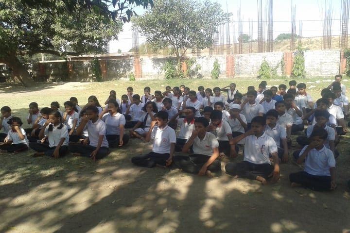 Gyandeep High School-Yoga