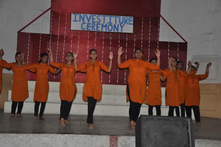 C F C Public School-Dance Activity