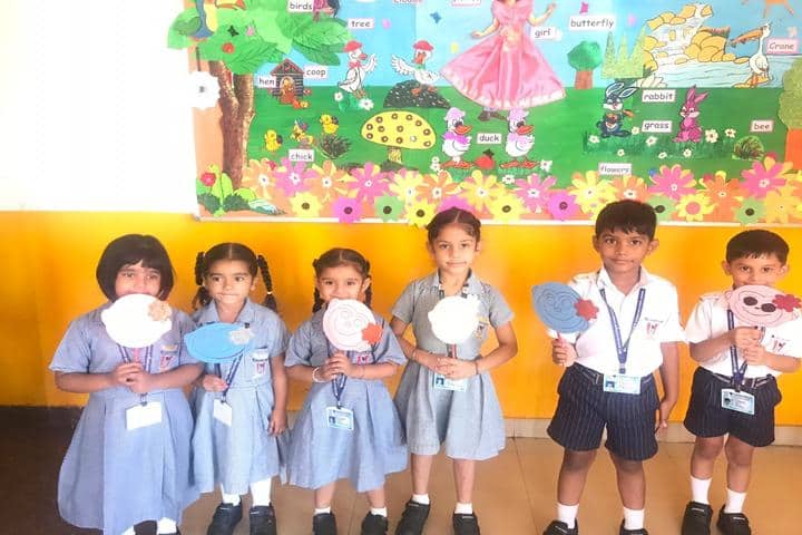 Cambridge International School-Art And Craft
