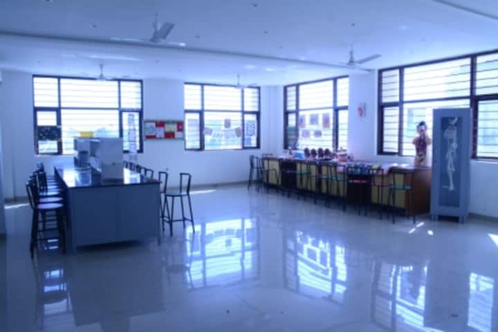 Cambridge International School-Biology Lab