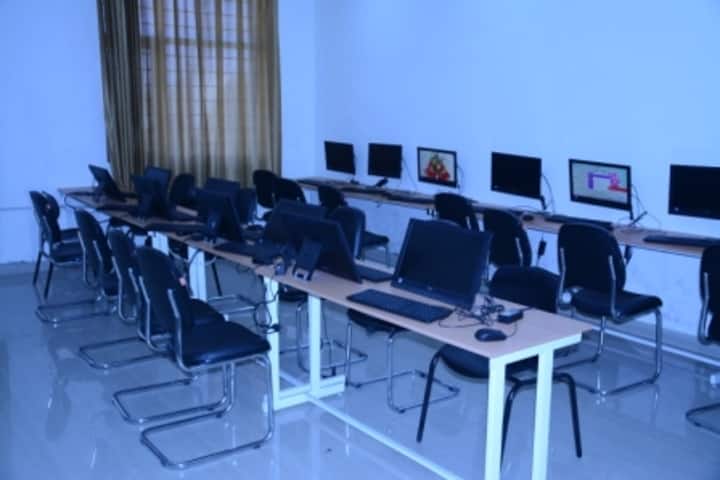 Cambridge International School-Computer Lab