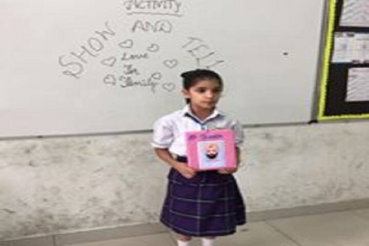 Cambridge International School-Show and Tell Competition