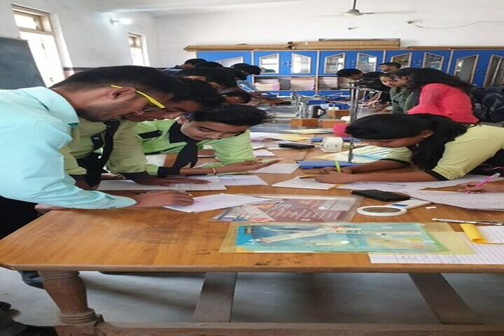 Gyanodaya Gurukul-Physics Lab