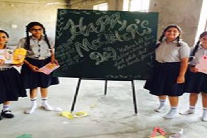 Ch Raghubir Singh Memorial Convent School-Mother's day