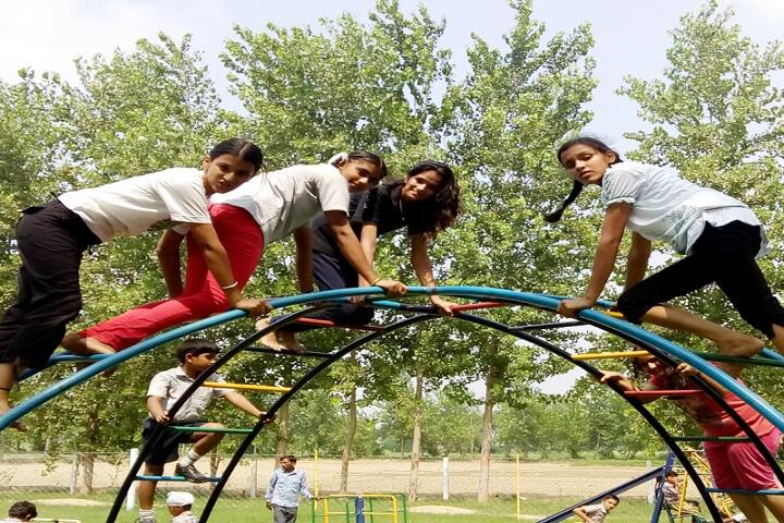 Ch Raghubir Singh Memorial Convent School-Play Time