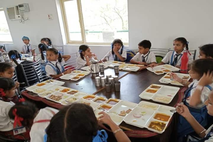 Cms Guru Kashi Public School-Dinning Hall