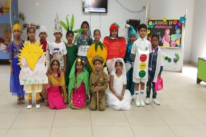 Cms Guru Kashi Public School-Fancy Dress Competition