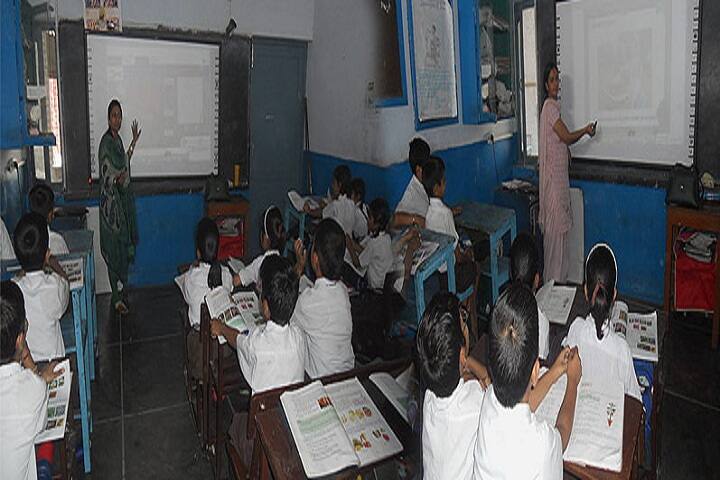 D A V Public School-Classroom