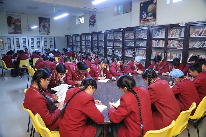 D C Model Senior Secondary School-Library