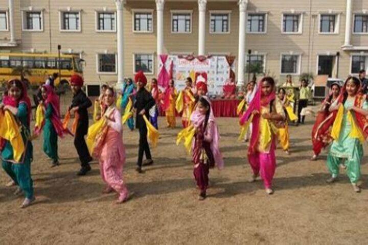 Darrick International School-Dance