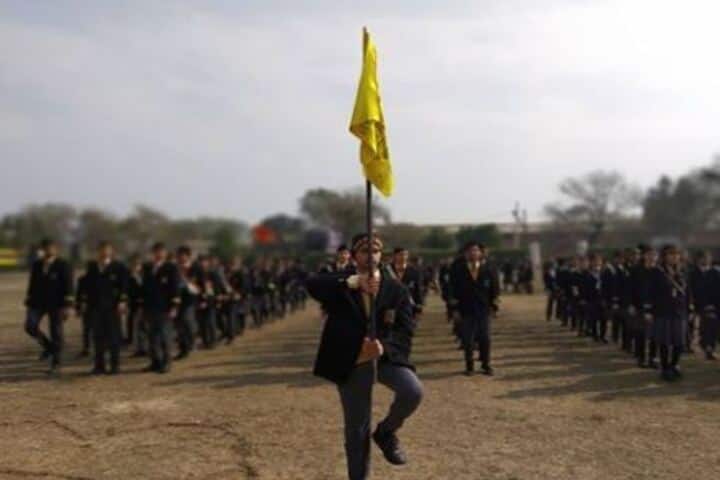 Darrick International School-March Past
