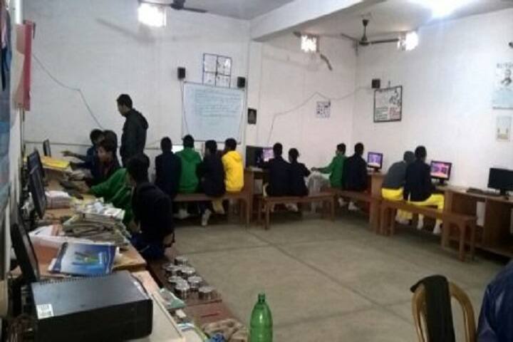 Harrow English School-Computer Lab