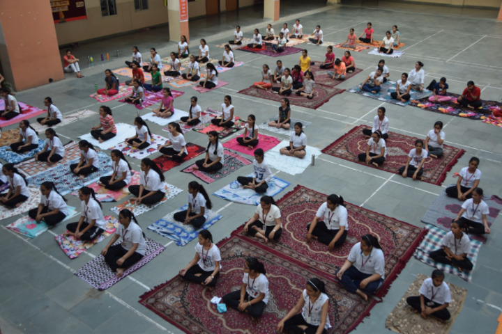 Dav Public School-Yoga