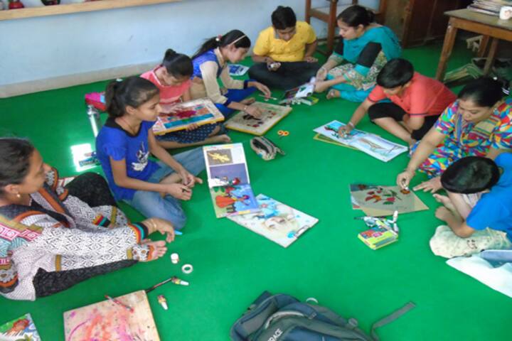 DAV Public School-Art room