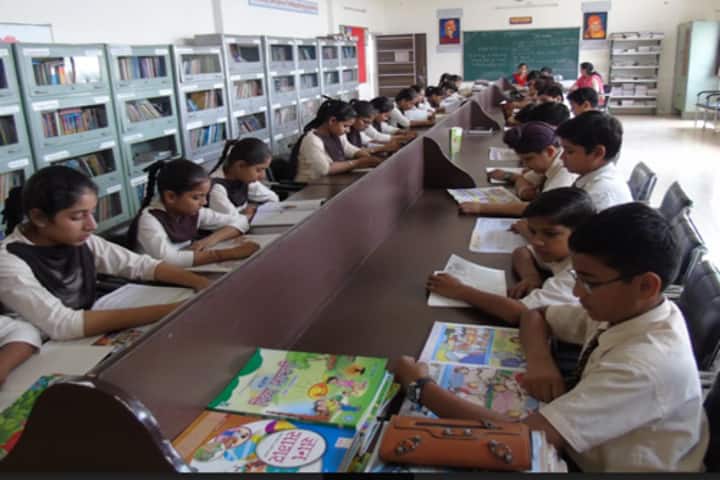 DAV Public School-Library