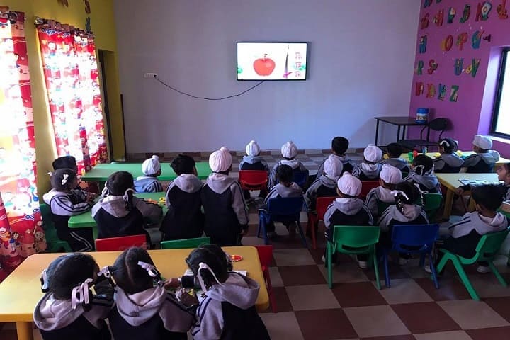Dawindra International Public School-Smart Class