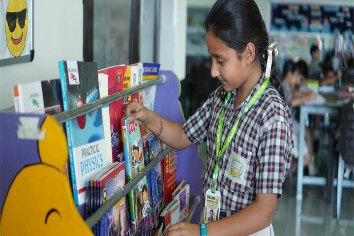 Delhi International School-Library