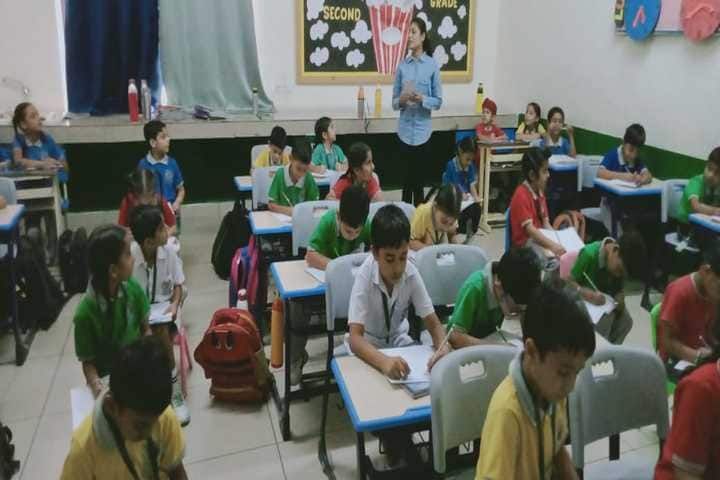Delhi Public World School-Classroom