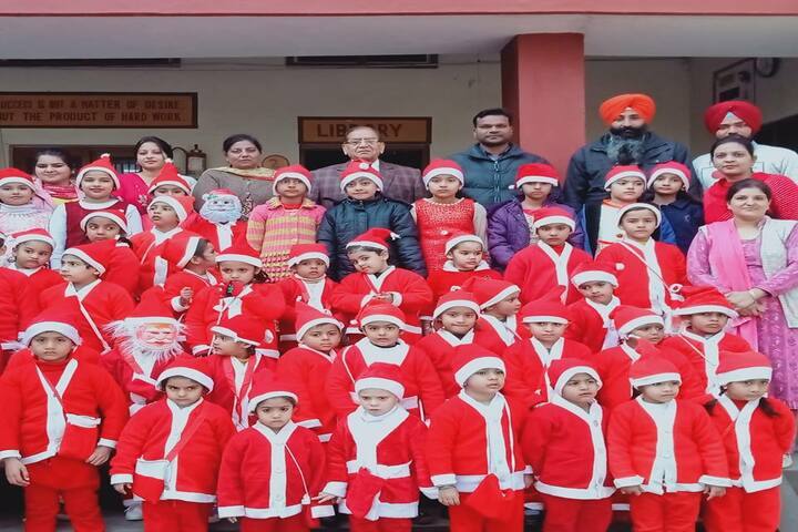 Des Raj Heritage Public School-Christmas Celebration