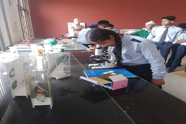 Desh Bhagat Global School-Physics Lab