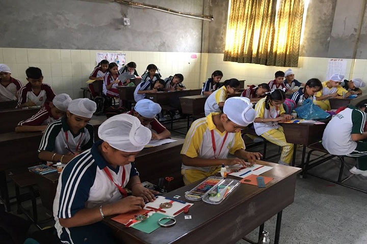 DIPS School-Rakhi Making Activity