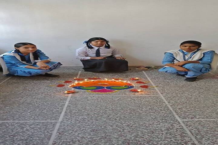 Divine Mata Gujri Public School-Diwali Celebration