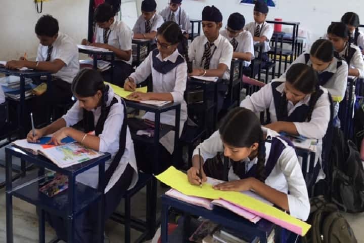 Doon Oxford School-Painting