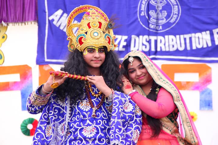 Dr Daulat Ram Bhalla Dav Centenary Public School-Fancy Dress