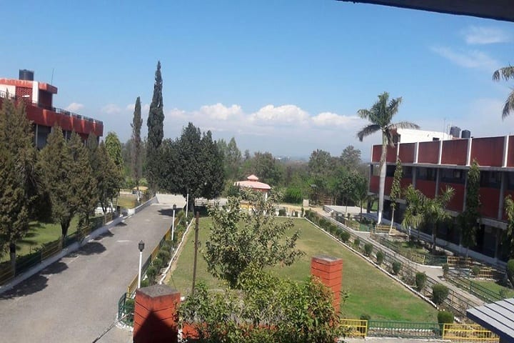 Dr MCM DAV Public School-Campus View