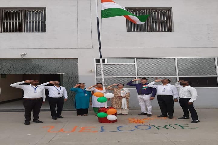 Dr Saif-Ud-Din Kitchlu Memorial Public School-Republic day
