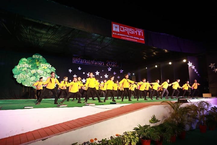Dr RC Jain Innovative Senior Secondary Public School-Dance