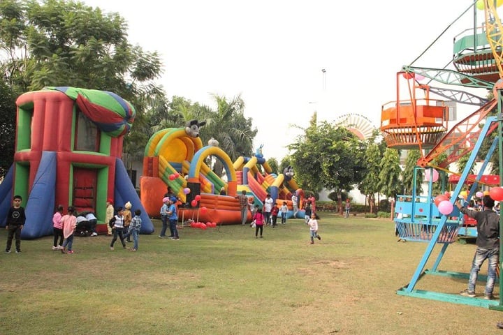 Dr RC Jain Innovative Senior Secondary Public School- Fun Fest