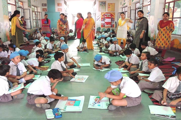 EMM AAR International School-Activities