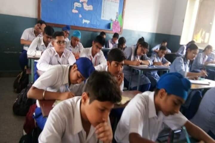 G M T Public School-Classroom
