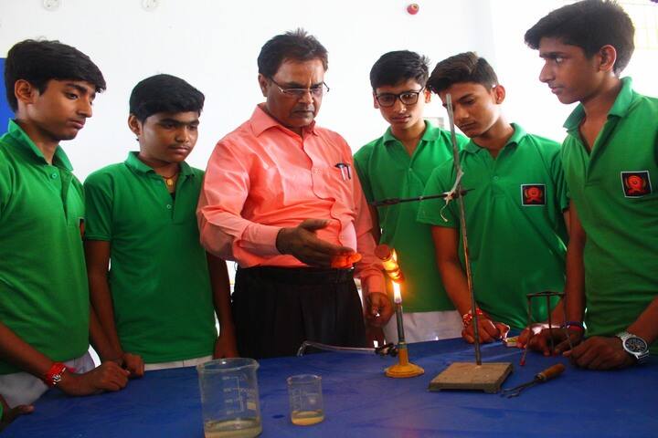 Holy Cross School-Chemistry Lab