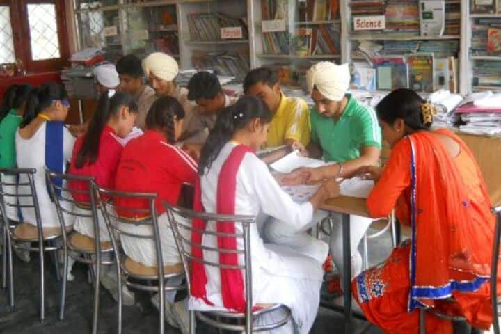 Ghoman International Public School-Library