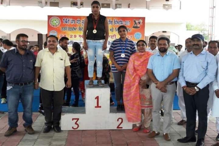 Godwin Public School-Award Receiving