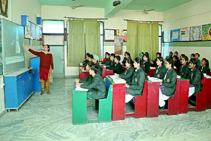 Green Land Senior Secondary Public School-Digitial Classroom