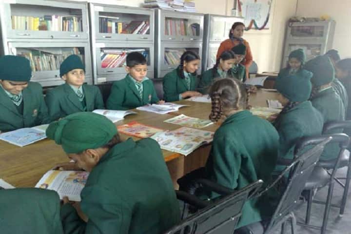 Greenways School-Library