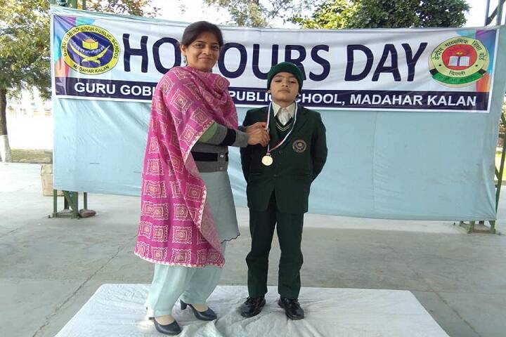 Guru Gobind Singh Public School-Honours Day