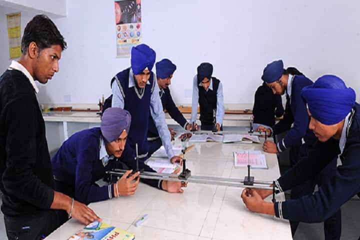 Guru Nanak Dev Academy-Physics lab