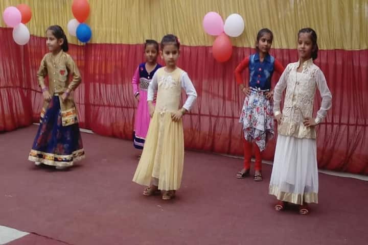 Guru Nanak Dev Public Senior Secondary School-Others dance