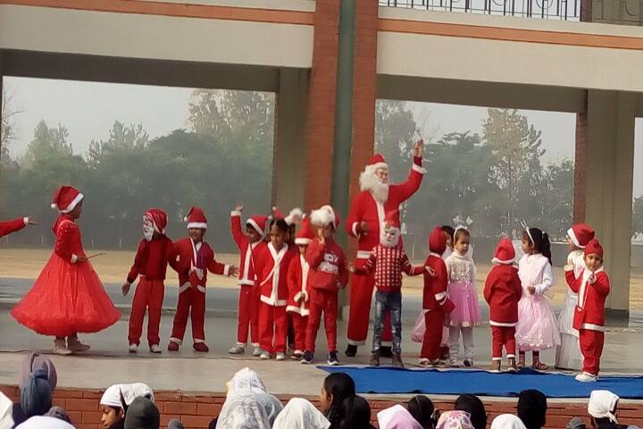 Guru Nanak Foundation Public School-Chirstmas Celebrations