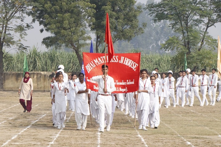 Guru Nanak Mission Public Senior Secondary School-Sports Day