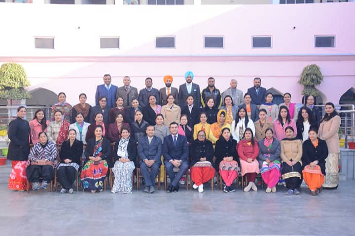 H M DAV Public School-Staff
