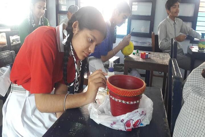 Henderson Jubilee School-Art and Craft