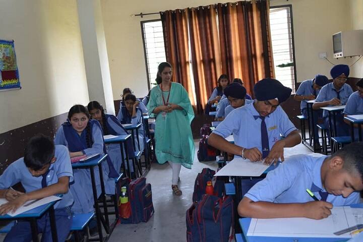 Howard Lane Senior School-Classroom