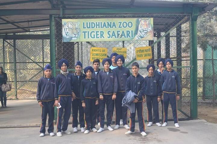 Howard Lane Senior School-Tour