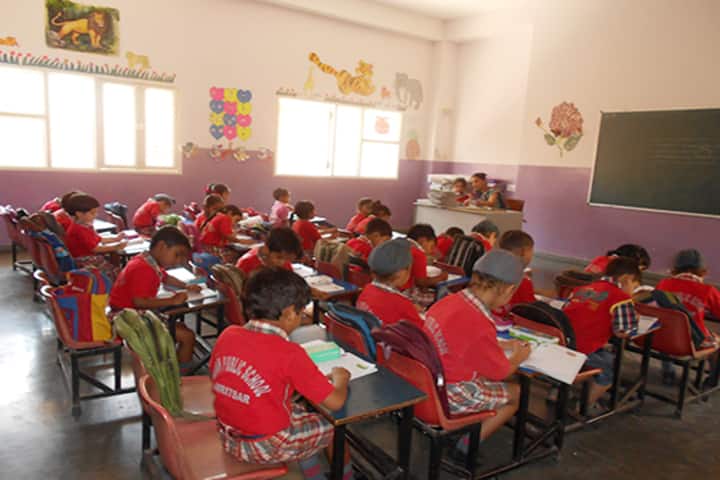 Indian Public School-Classroom